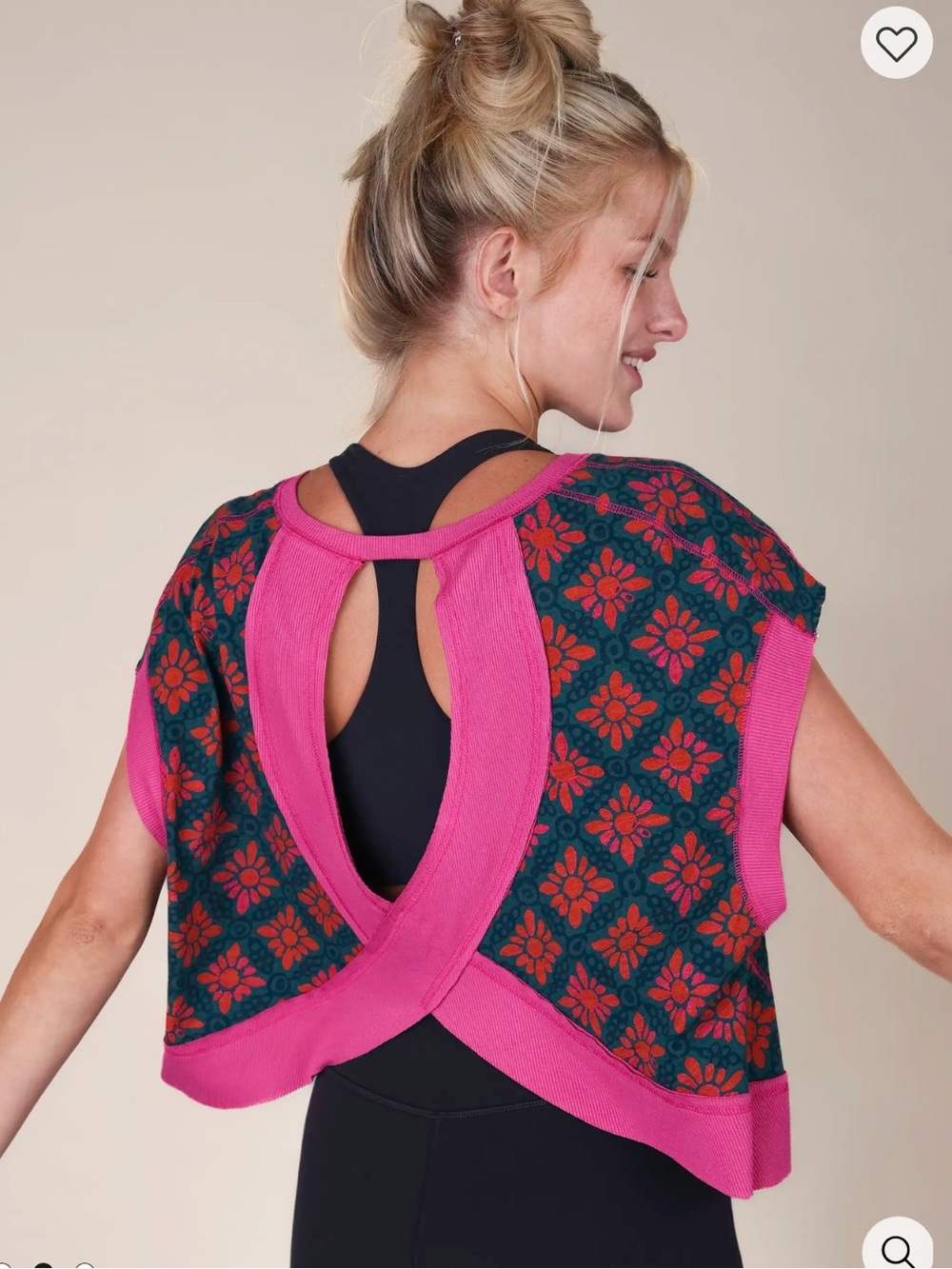 NATURAL LIFE Cut It Out Cotton Tee Painted Tiles - Pink Open-Back  Sweater Yoga